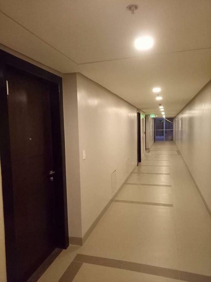 Eighty One Newport Boulevard Manilla Buitenkant foto