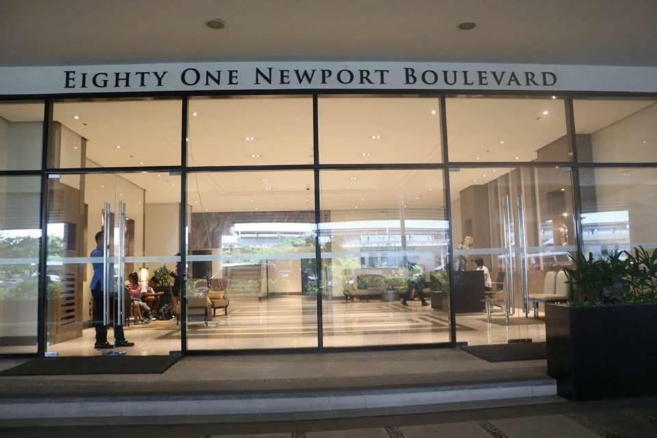 Eighty One Newport Boulevard Manilla Buitenkant foto