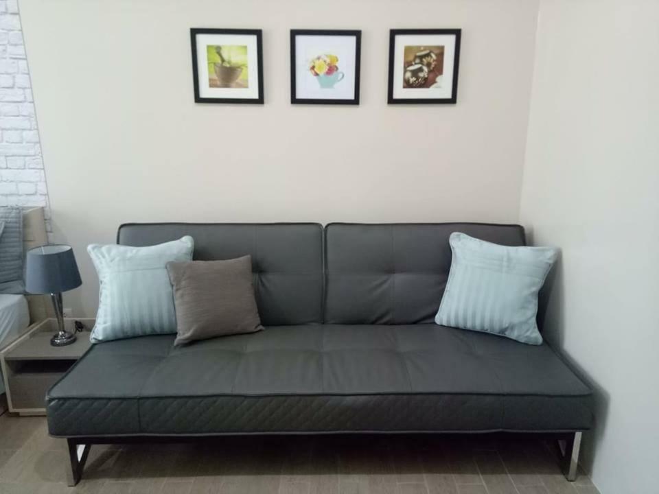 Eighty One Newport Boulevard Manilla Buitenkant foto