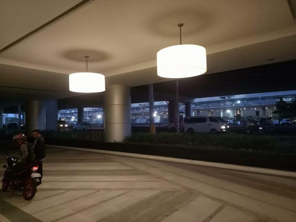 Eighty One Newport Boulevard Manilla Buitenkant foto